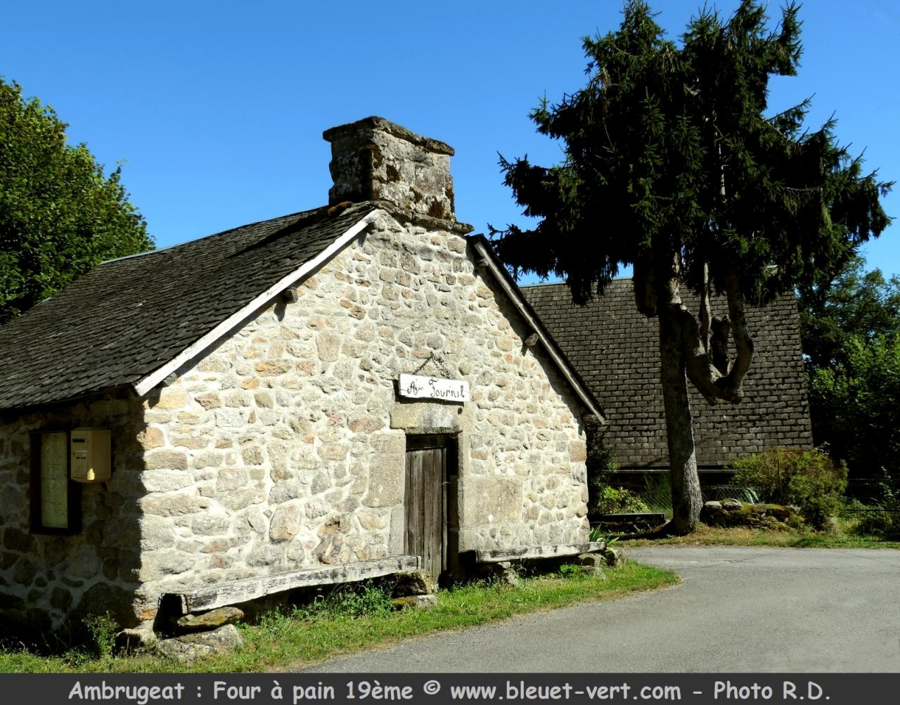 Four à pain à Ambrugeat en Corrèze.
