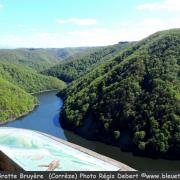 Belvédère de Gratte Bruyère sur les gorges de la Dordogne à Sérandon