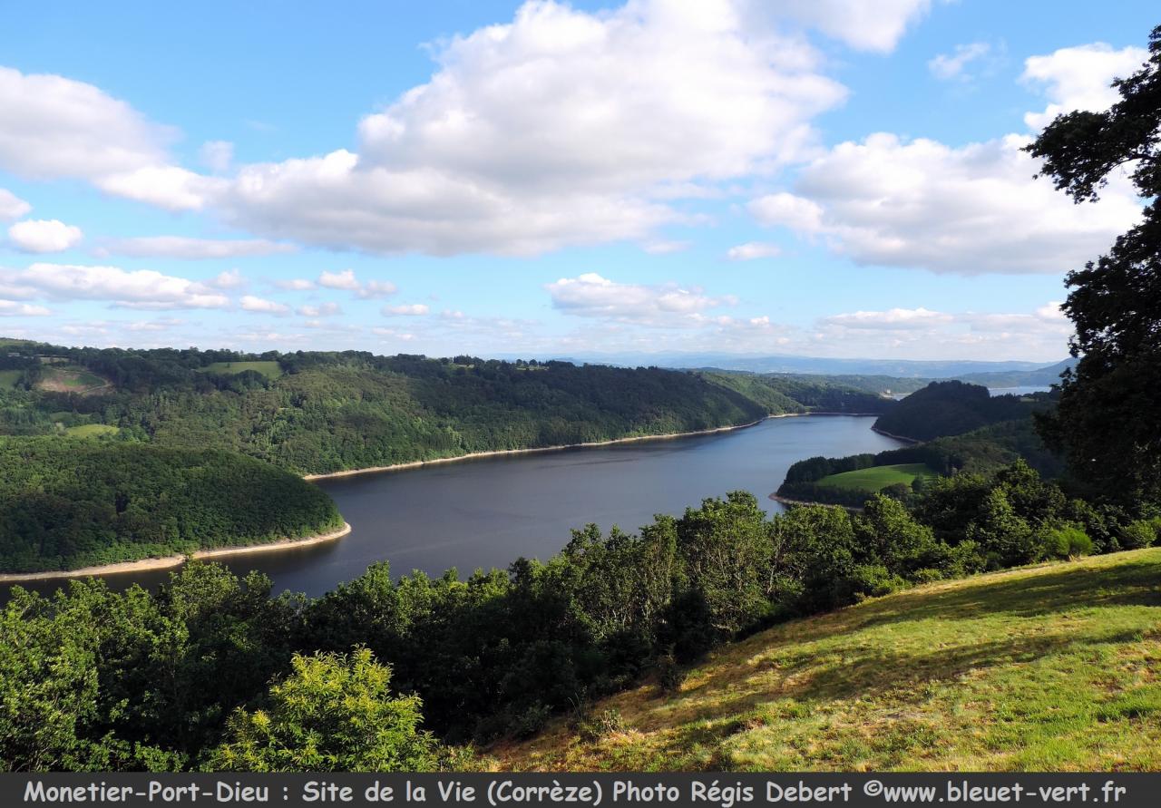 Site de la Vie et vue sur la Dordogne à Monestier-Port-Dieu