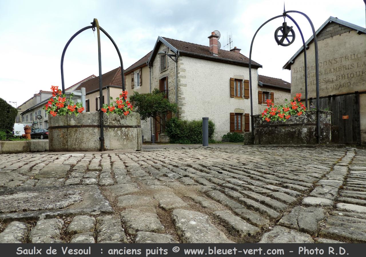 Saulx - anciens puits